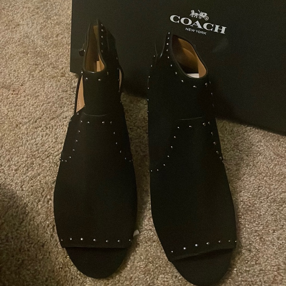 Coach sandals 2 inch heels never worn